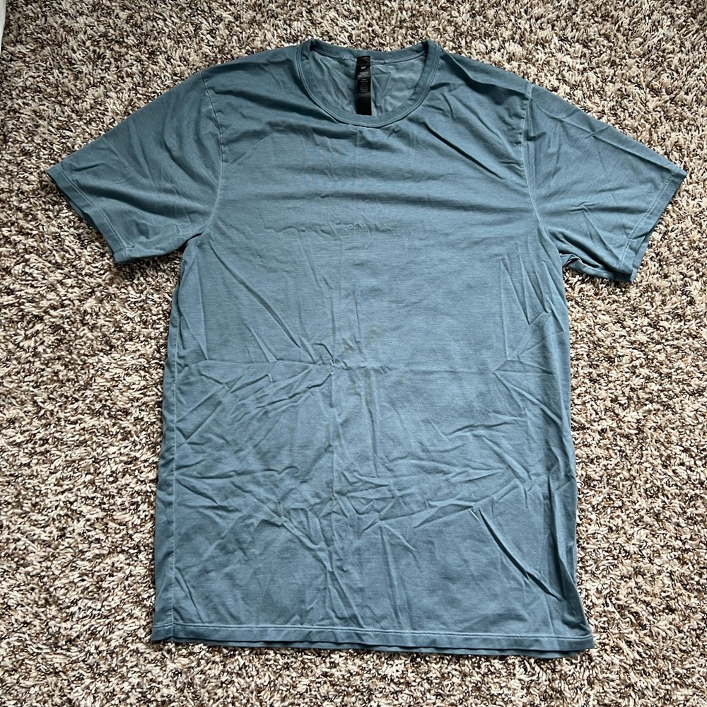 Lululemon tee, XS